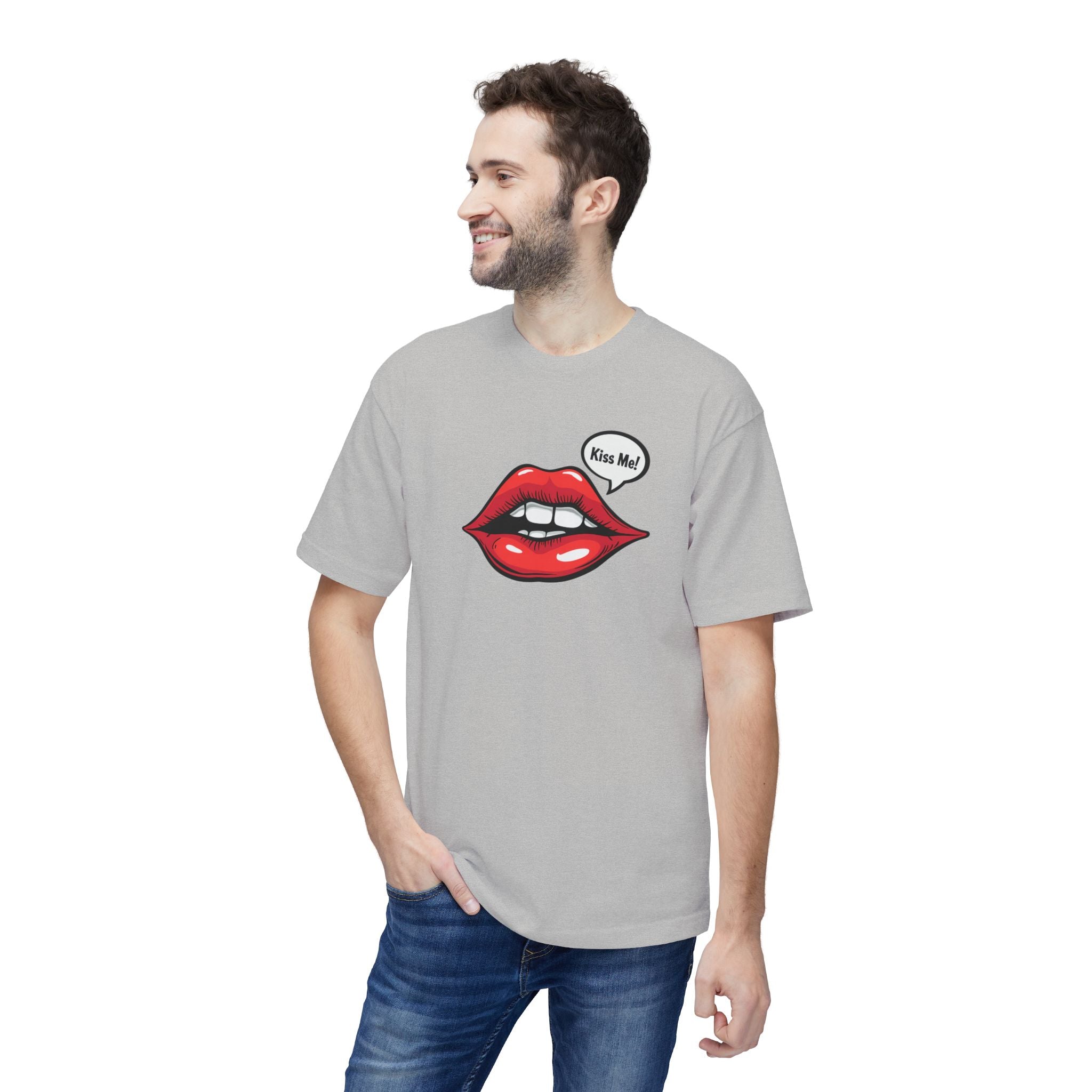 Kiss Me Graphic T-shirt