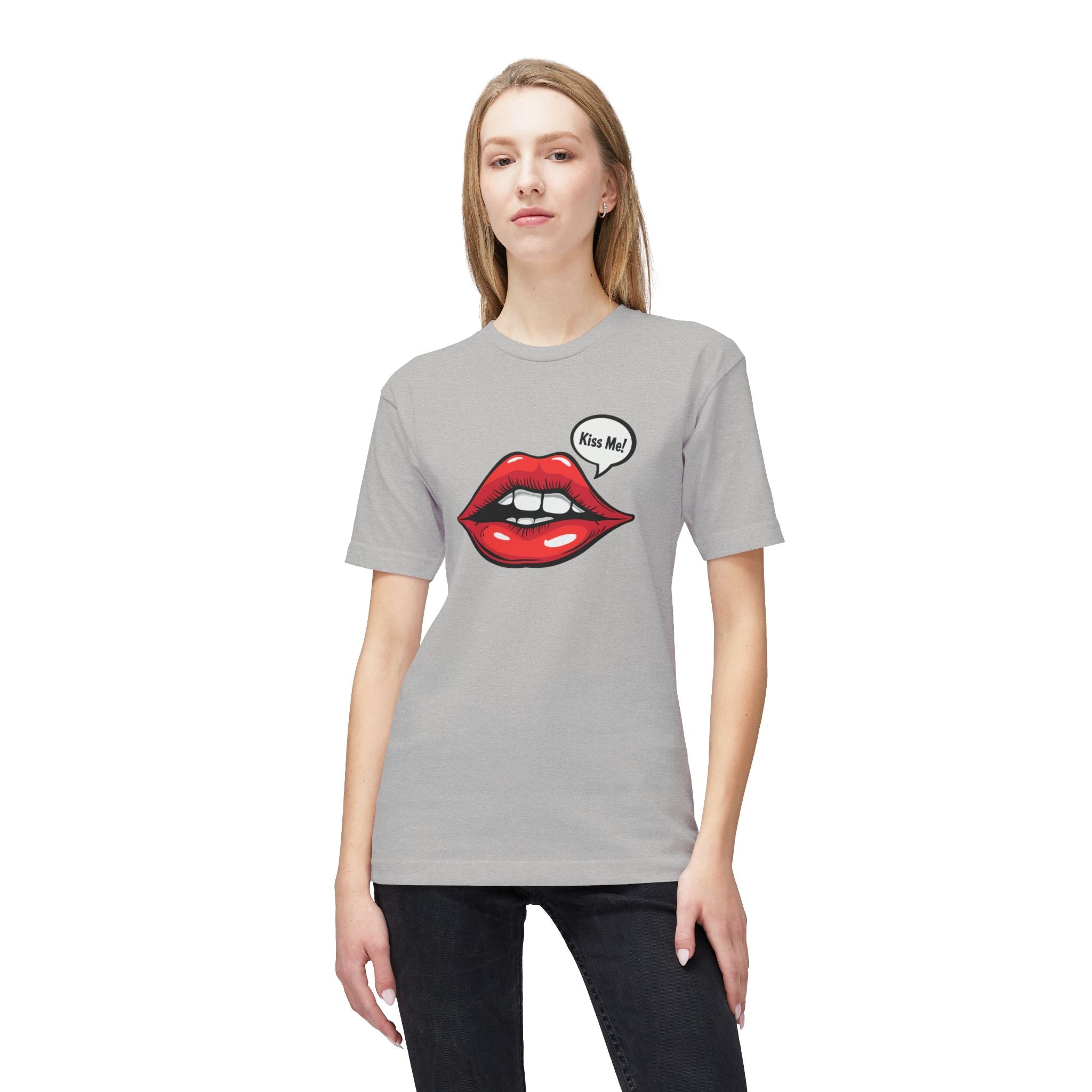 Kiss Me Graphic T-shirt